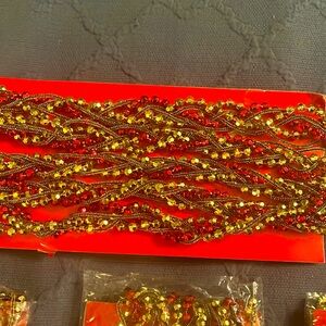 Four strands of garland